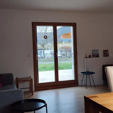 Maison Familiale Meublée Avec Jardin Сasa de vacaciones