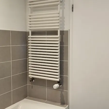 Maison Familiale Meublée Avec Jardin Сasa de vacaciones *